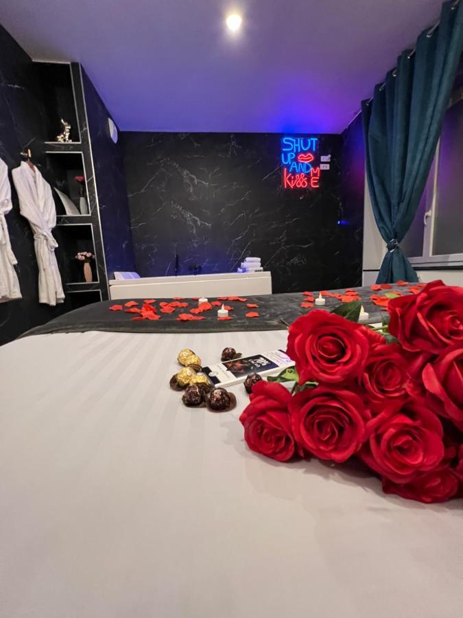 R.Suite Сент-Этьен Экстерьер фото